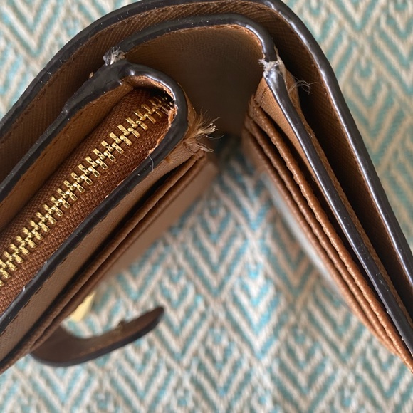 🌺Michael Kors Signature Logo Tote & Wallet Set (Brown) w/Gold Hardware & Chain - Picture 14 of 16